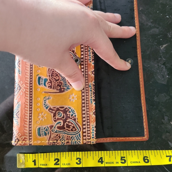 Artisan Elephant Wallet from India - Picture 8 of 8